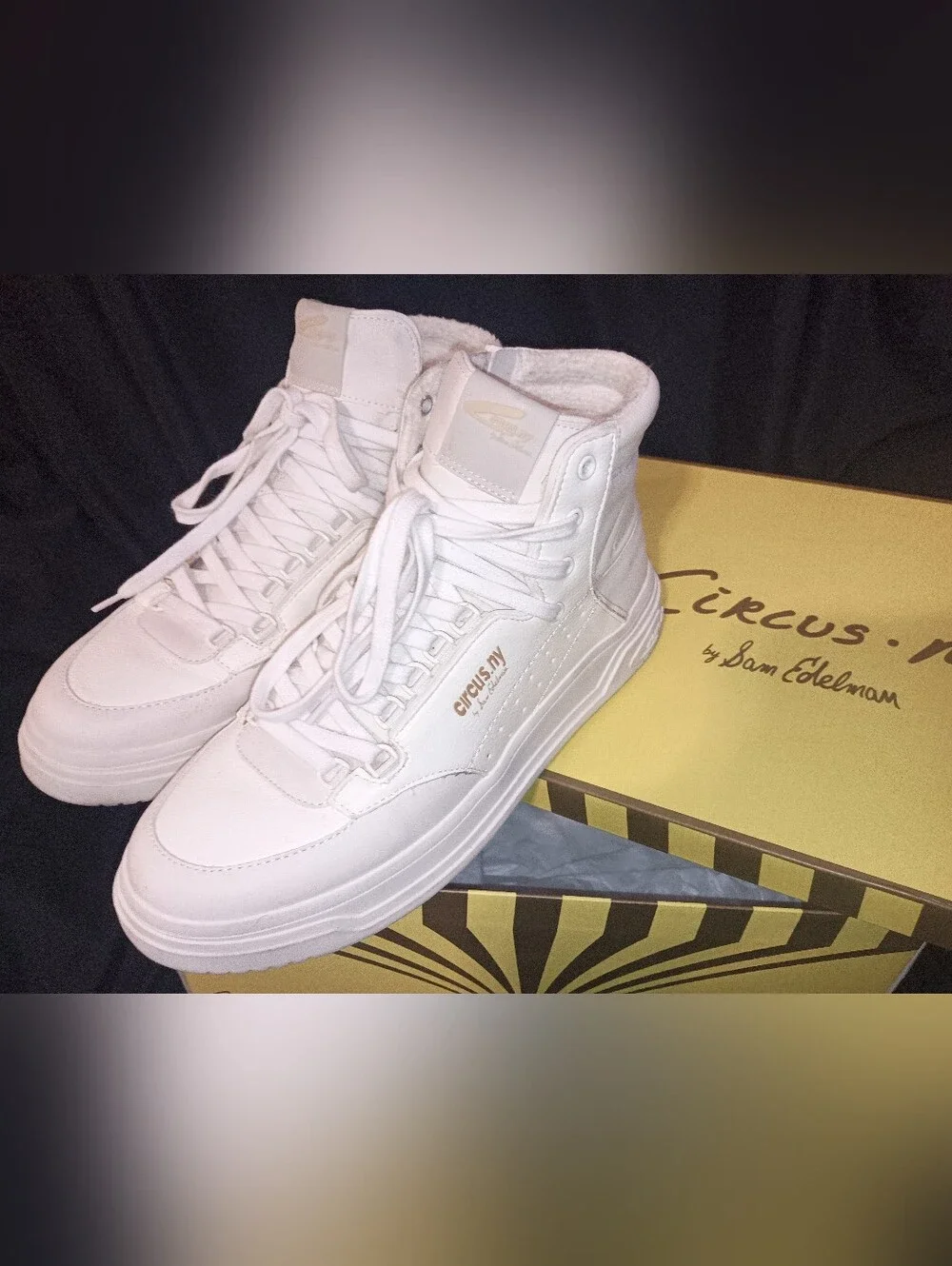 NWB Circus NY by Sam Edelman IRVING in White Size 9M